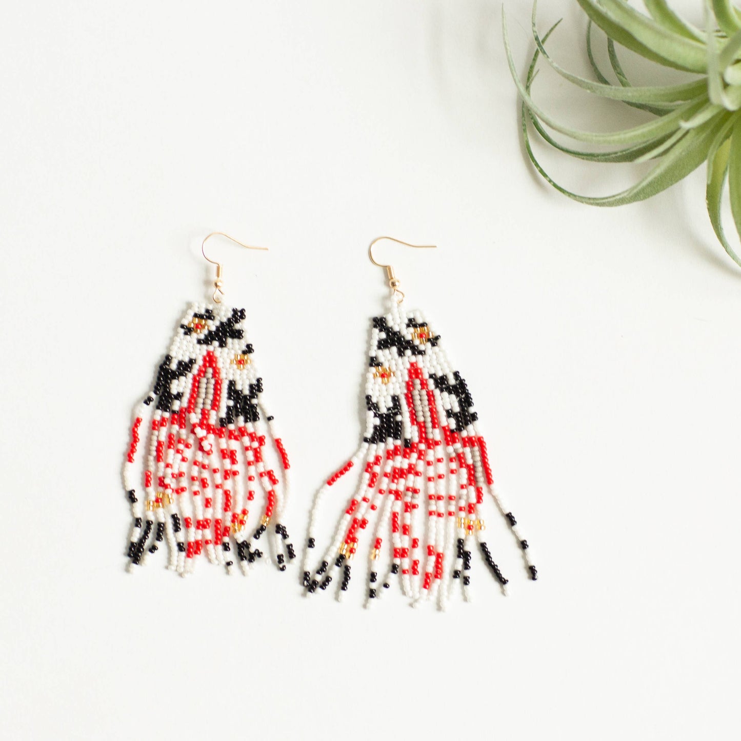 *5.00 closeout* Beaded Red & Ivory Earring